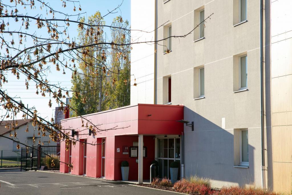 Hôtel Clermont Estaing - Hotel