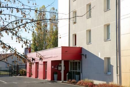 Hôtel Clermont Estaing - Hotel
