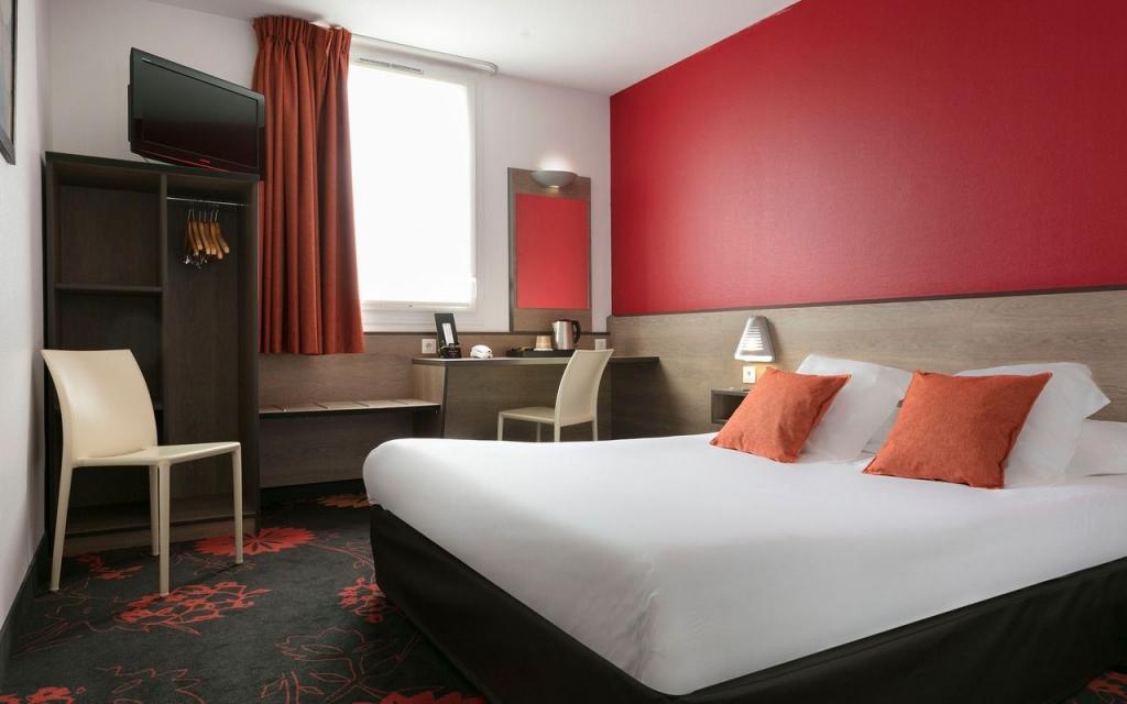 Hôtel Clermont Estaing - Rooms