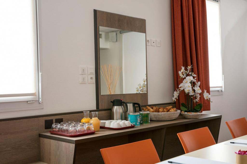 Hôtel Clermont Estaing - Seminars